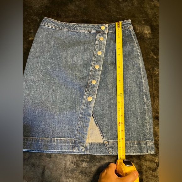 Women’s J. Crew Jeans Denim Asymmetrical Button Wrap Skirt 29 - Picture 11 of 11